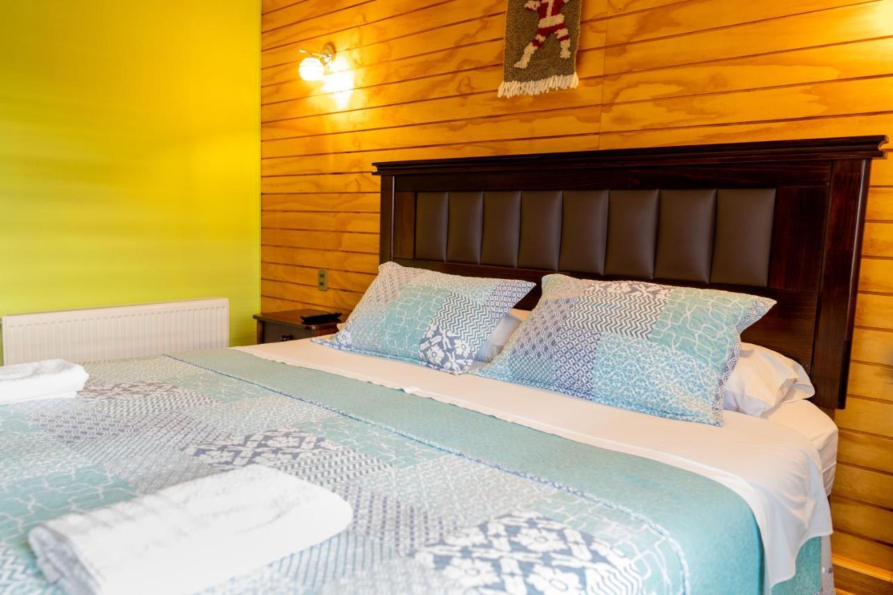 Casa Lucy Bed and Breakfast Puerto Natales Buitenkant foto