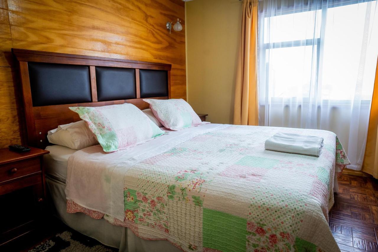 Casa Lucy Bed and Breakfast Puerto Natales Buitenkant foto
